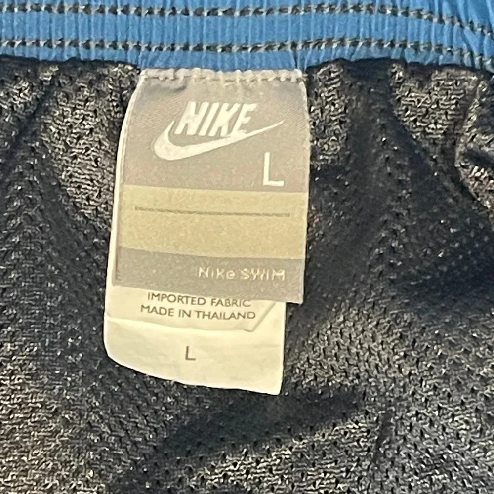 Nike Swim Trunks Mens L Black Blue Excellent Mesh‎ Liner Board Shorts